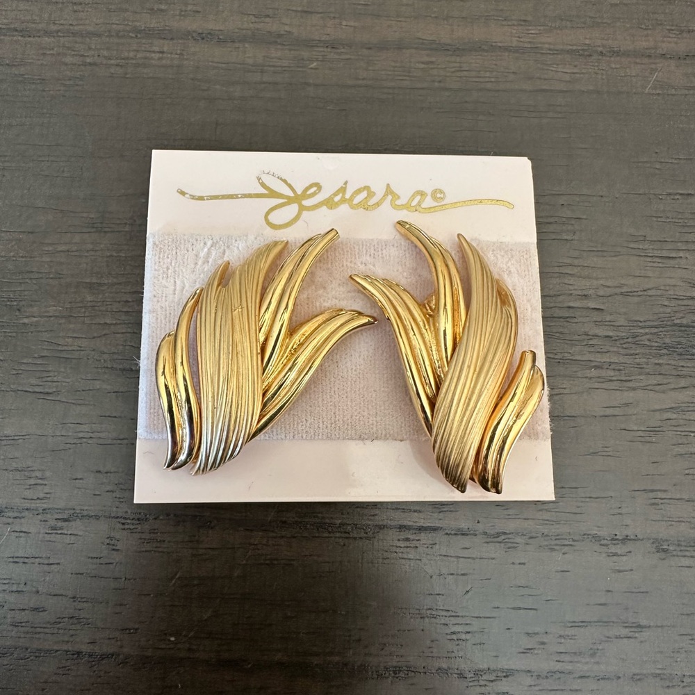 Vintage Jesara Statement Clip On Earrings